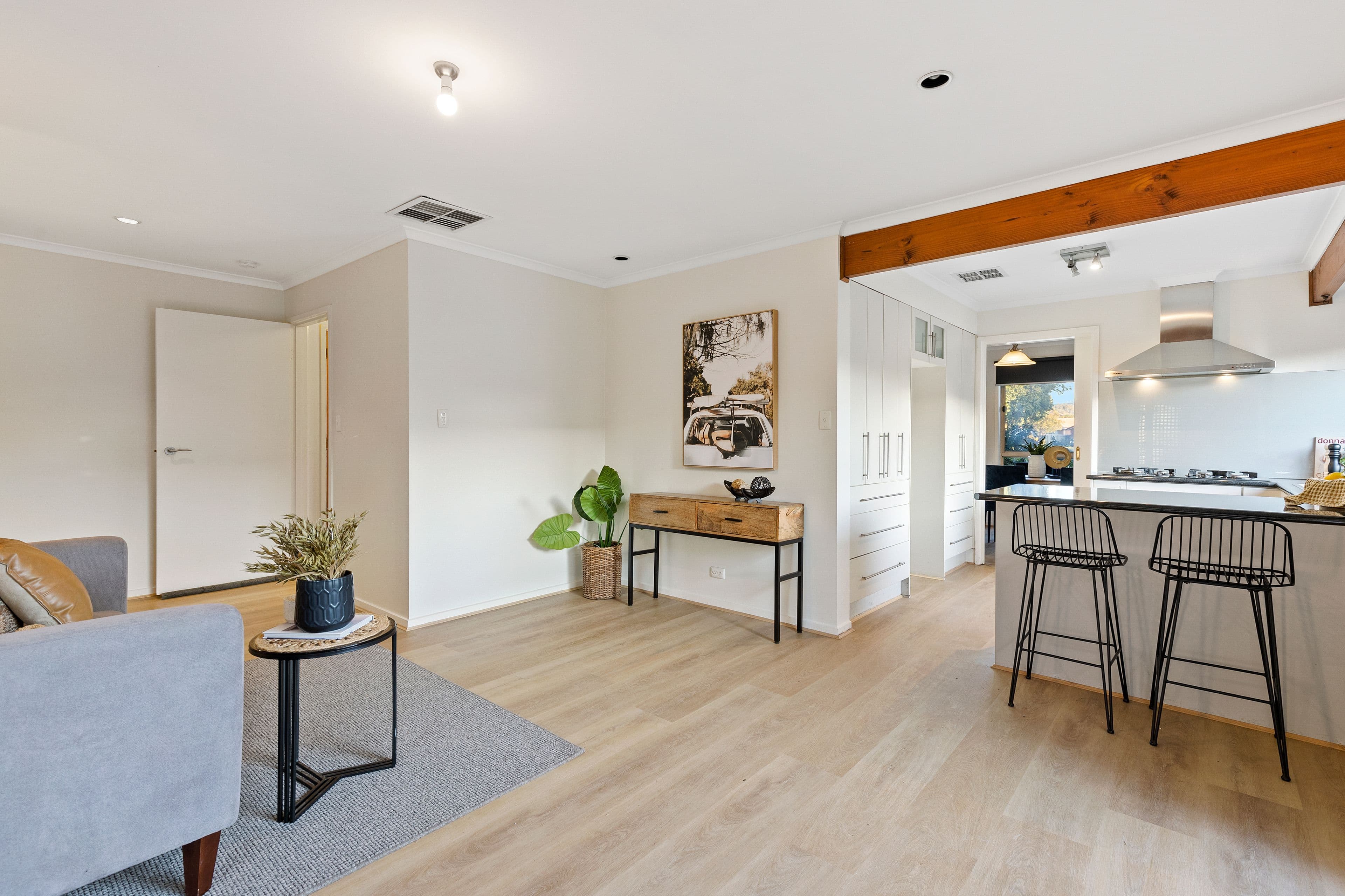 8 Burchall Crescent, Rowville VIC 3178, Rowville - Thumbnail 8