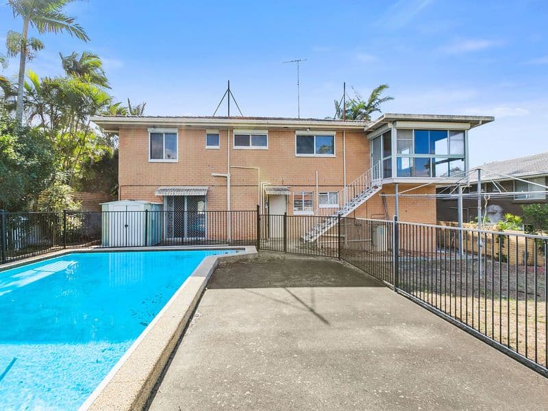 102 Greenmeadow Road, Mansfield QLD 4122, Mansfield - Thumbnail 3