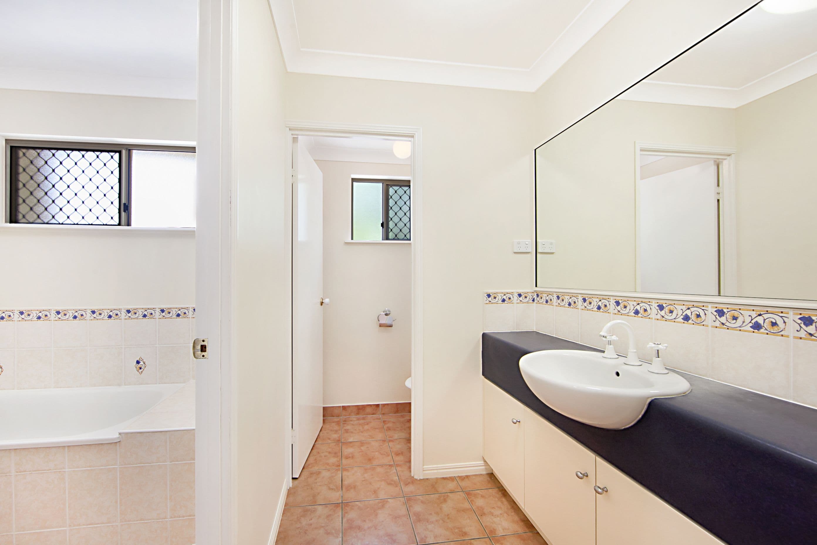 64 Greenwood Drive, Kirwan QLD 4817, Kirwan - Thumbnail 7