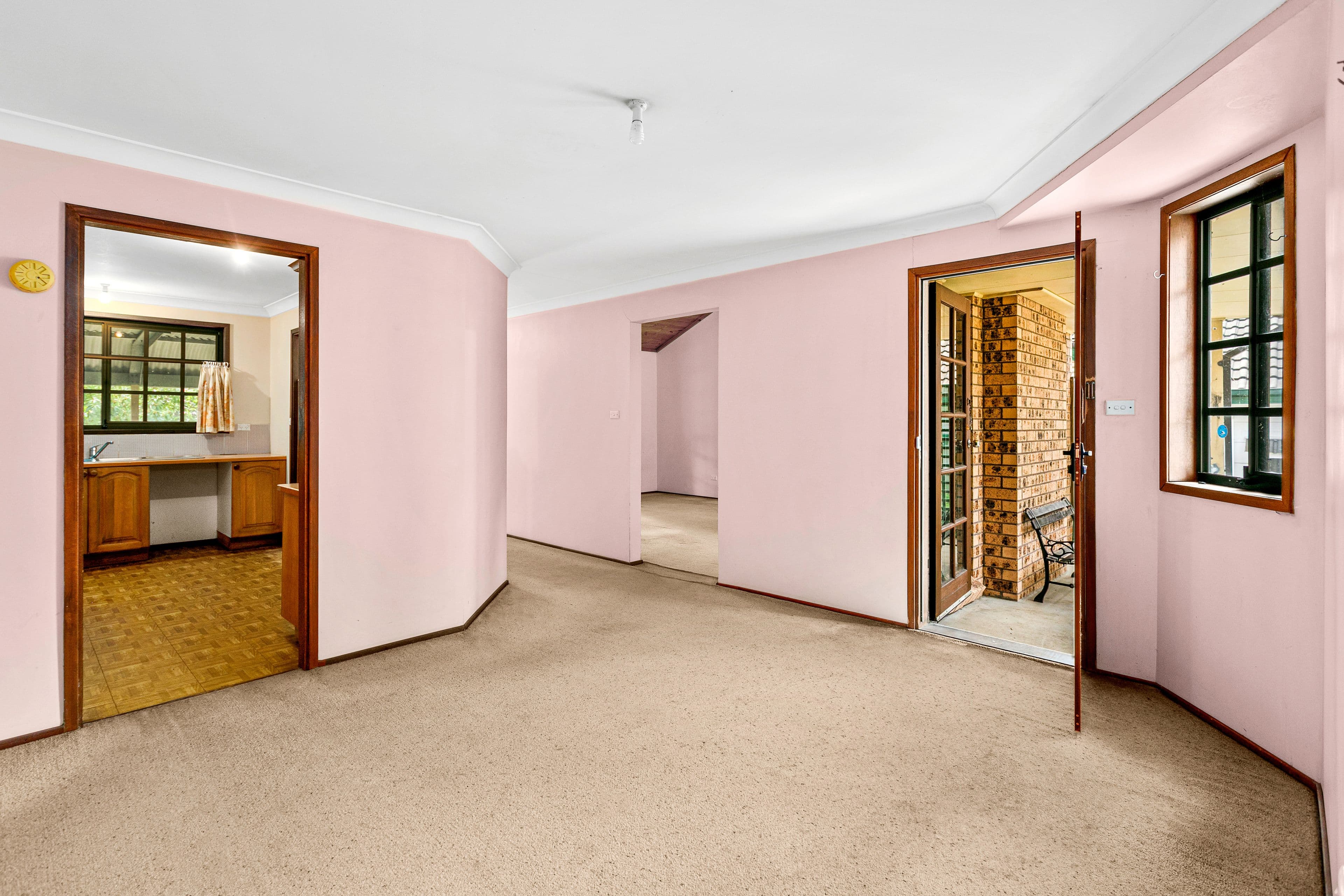 10 Eleanor Avenue, Oak Flats NSW 2529, Oak Flats - Thumbnail 5