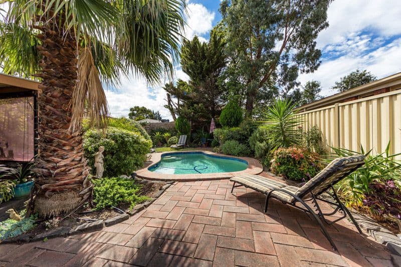 2 Bruthen Court, Brookfield VIC 3338, Brookfield - Thumbnail 2