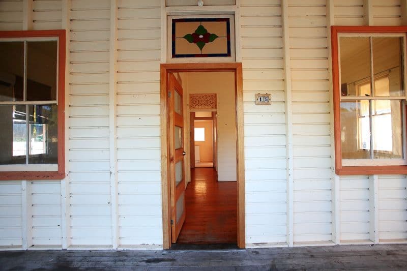 15 Portland Street, Hyde Park QLD 4812, Hyde Park - Thumbnail 2