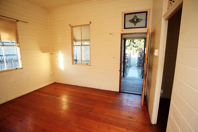 15 Portland Street, Hyde Park QLD 4812, Hyde Park - Thumbnail 5