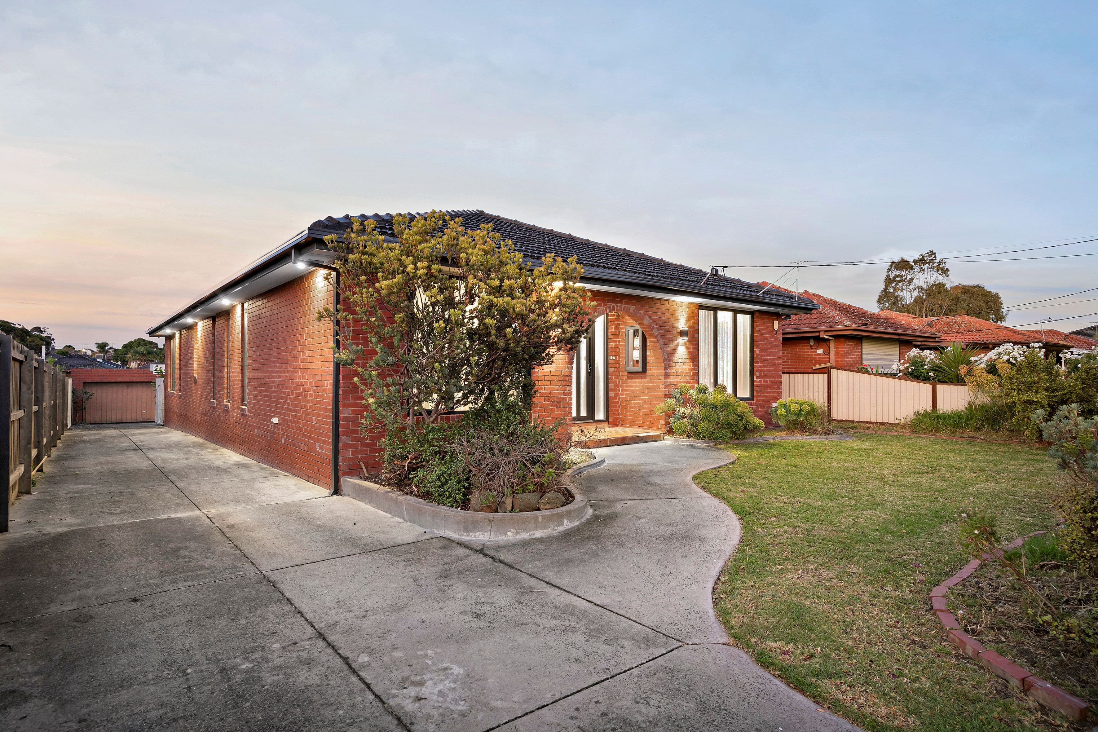 167 Wilson Boulevard, Reservoir VIC 3073, Reservoir - Thumbnail 2
