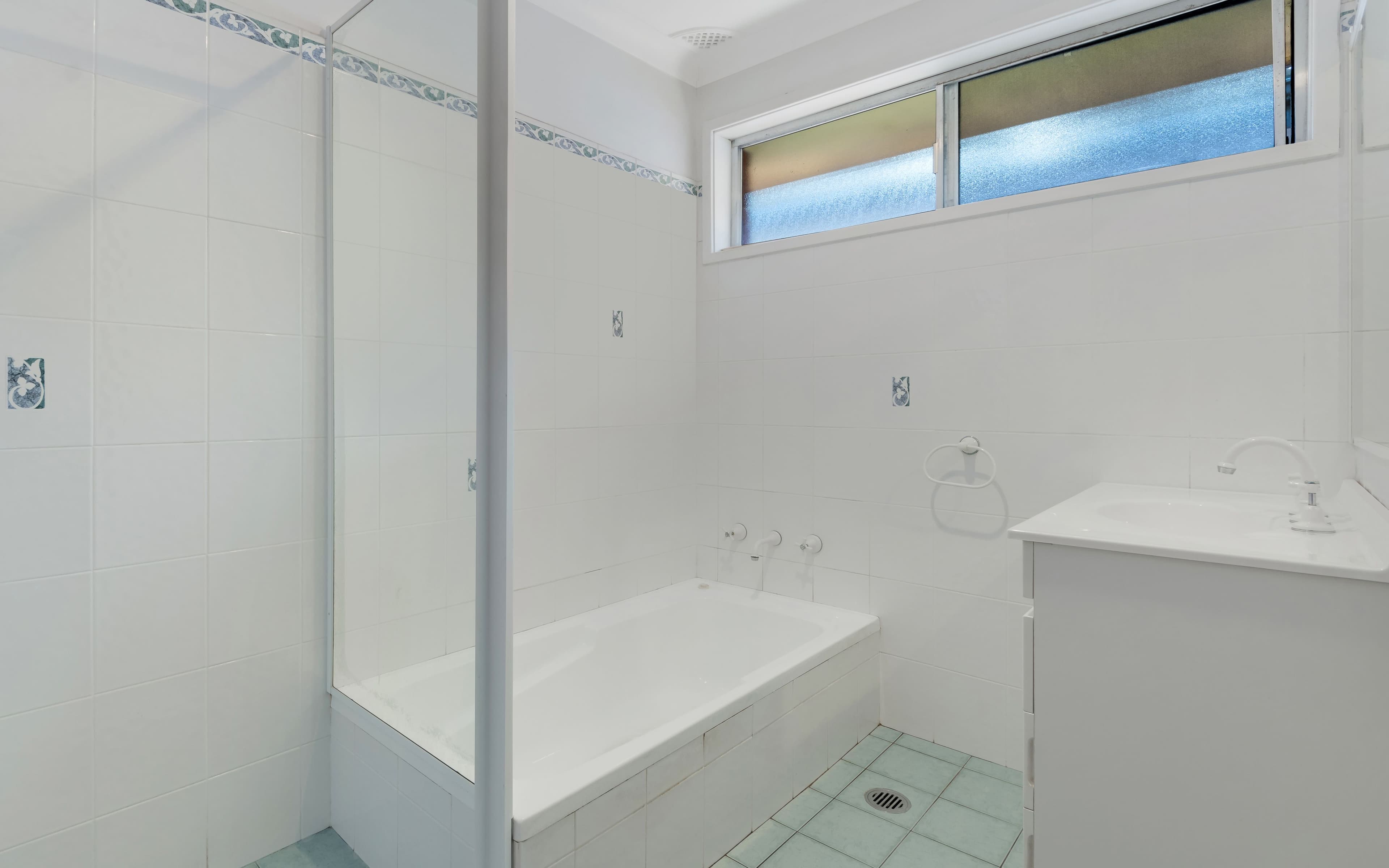 24 Blue Gum Avenue, Ingleburn NSW 2565, Ingleburn - Thumbnail 7