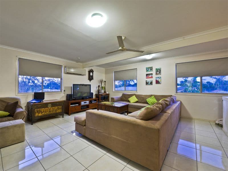 70 Bayview Terrace, DECEPTION BAY QLD 4508, Deception Bay - Thumbnail 2