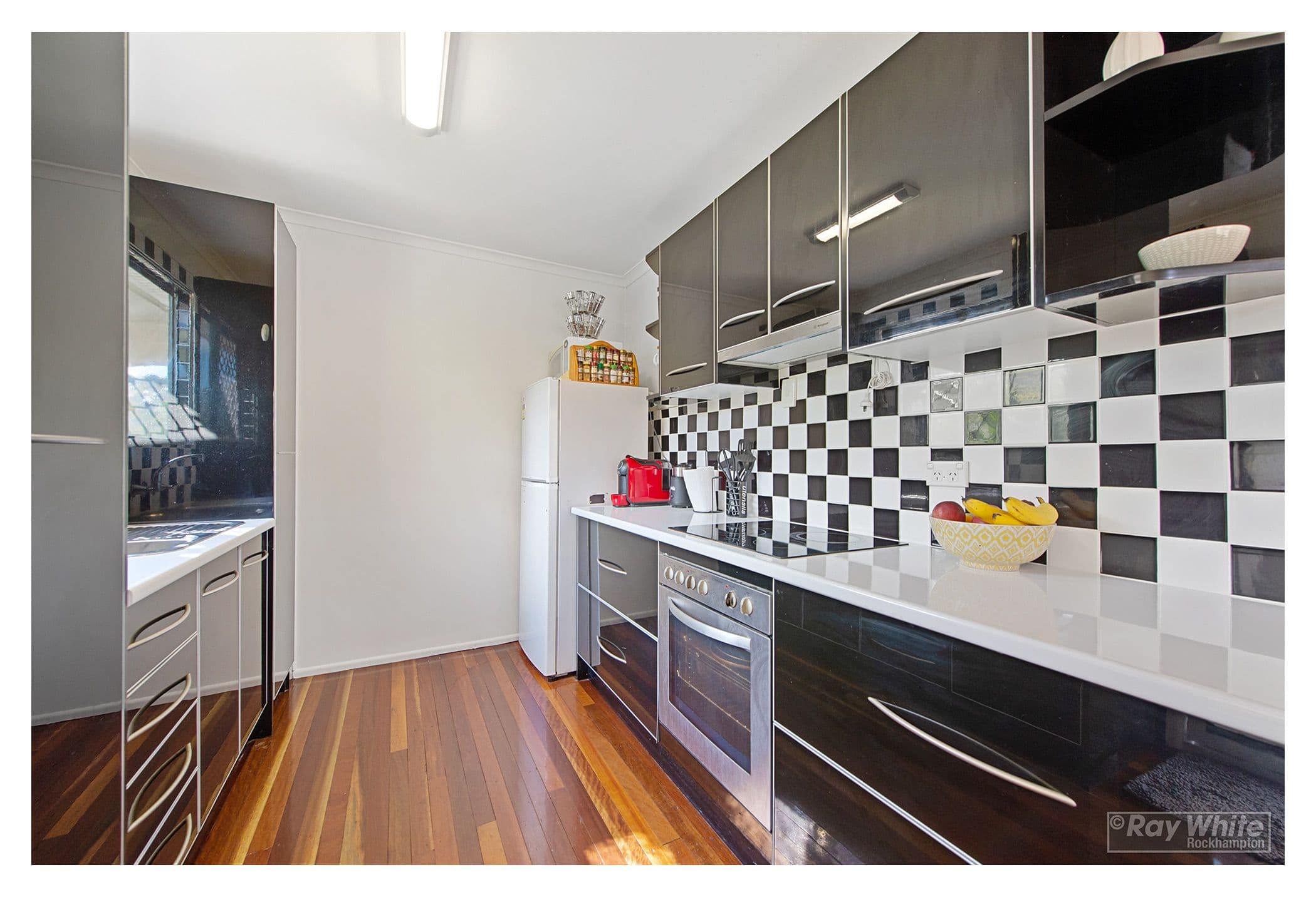 325 Pain Street, Koongal QLD 4701, Koongal - Thumbnail 3