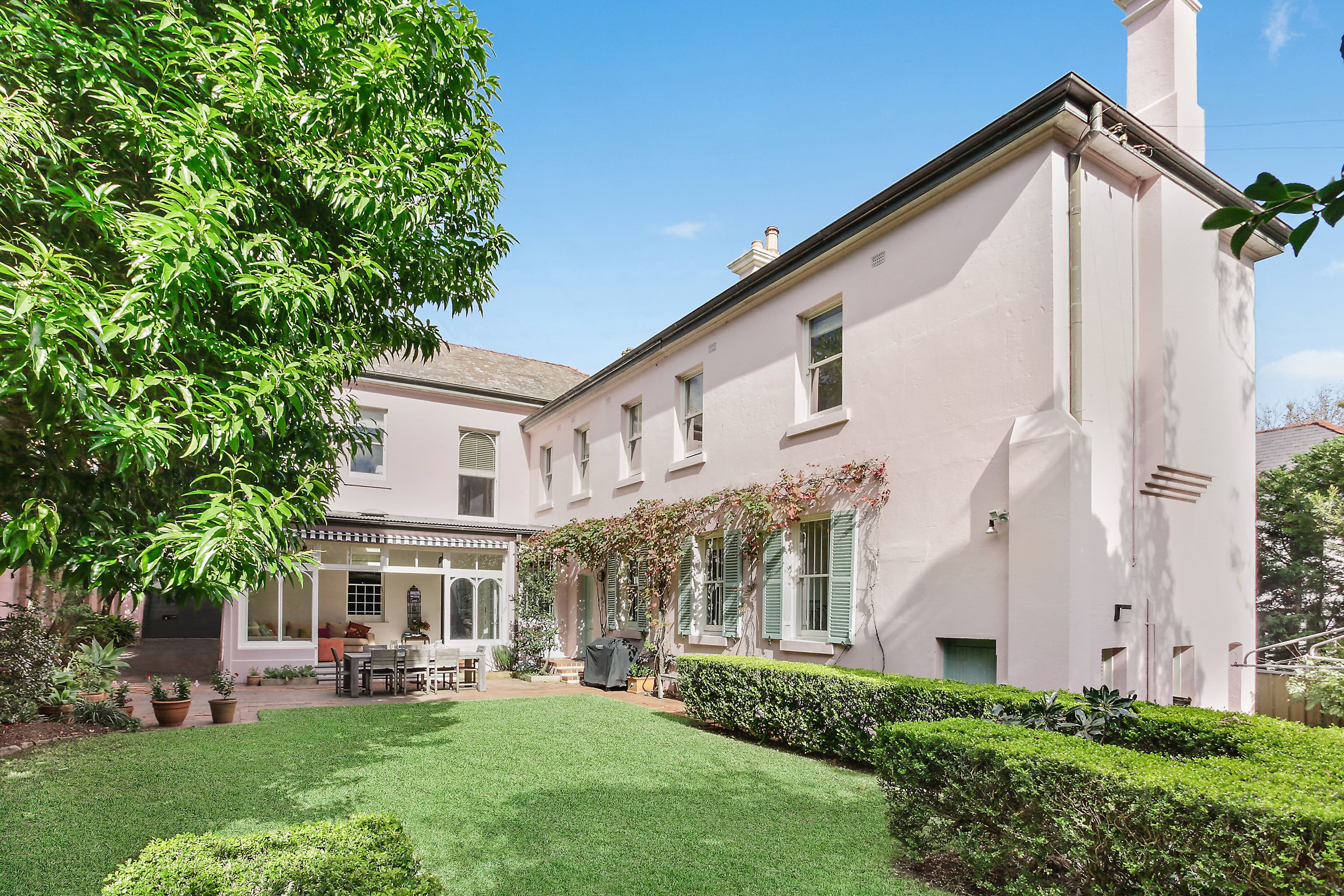 15 Trelawney Street, Woollahra - Image 1