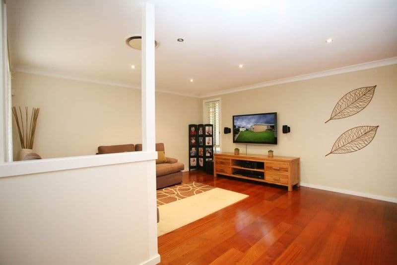 4 Sunningdale Drive, GLENMORE PARK NSW 2745, Glenmore Park - Thumbnail 3