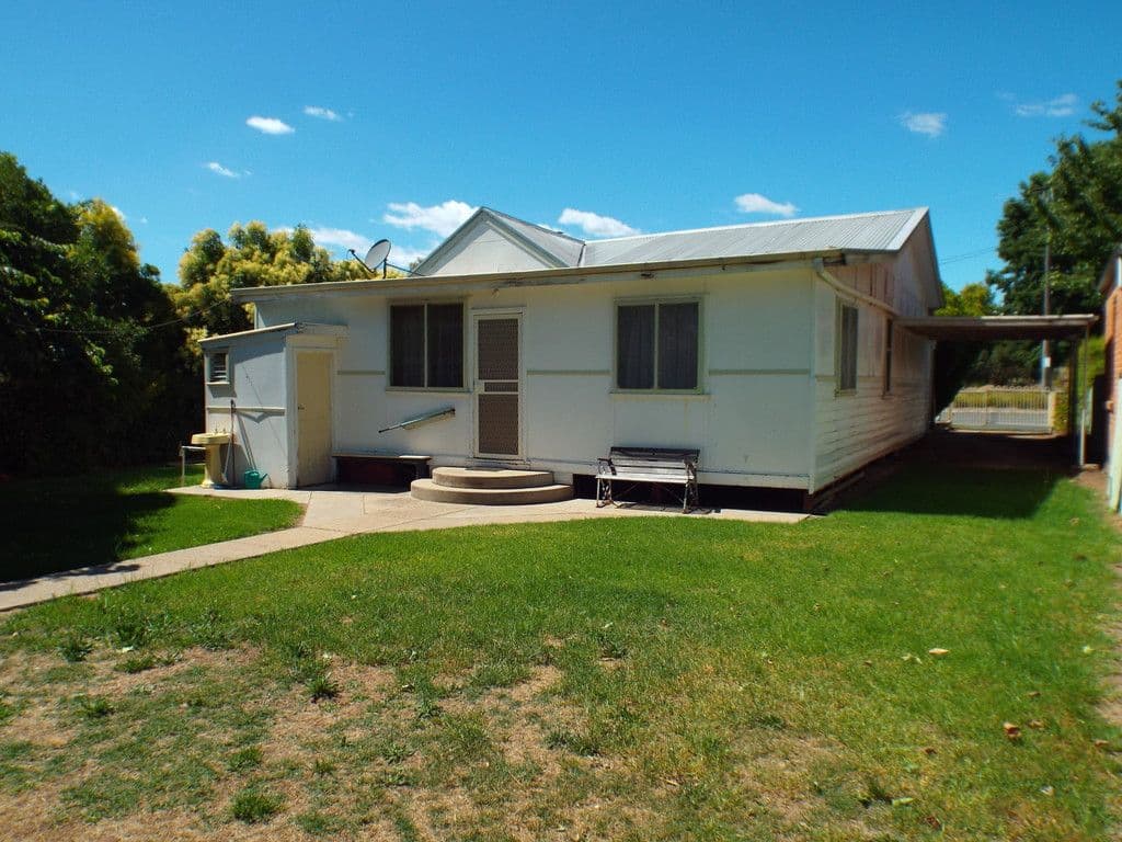 57 Main Street, Walwa VIC 3709, Walwa - Thumbnail 4