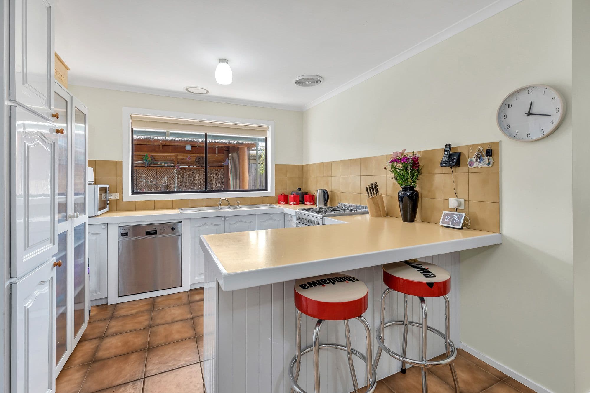 43 Cassowary Avenue, Werribee VIC 3030, Werribee - Thumbnail 6