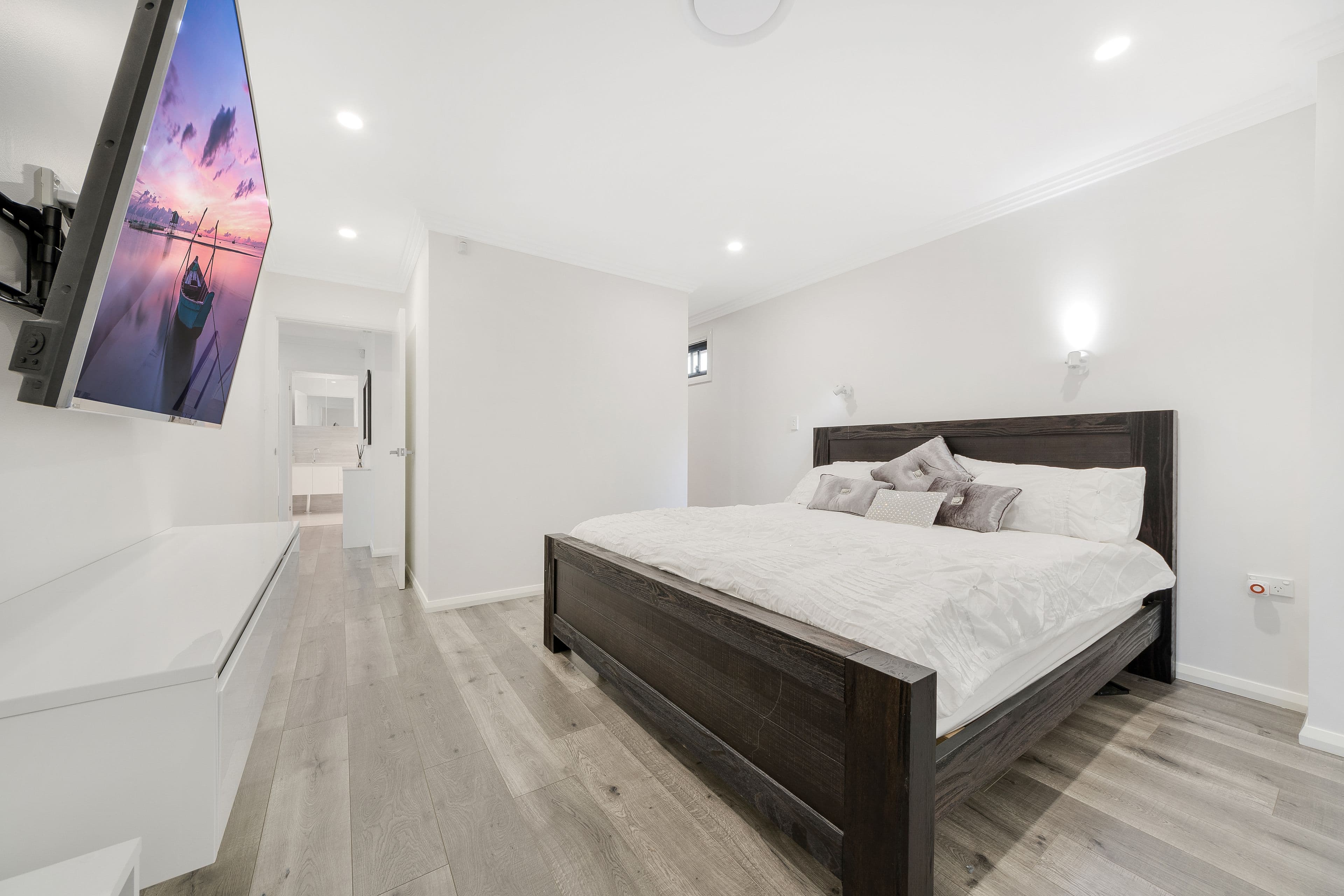 3 Matrush Street, Denham Court - Thumbnail 8