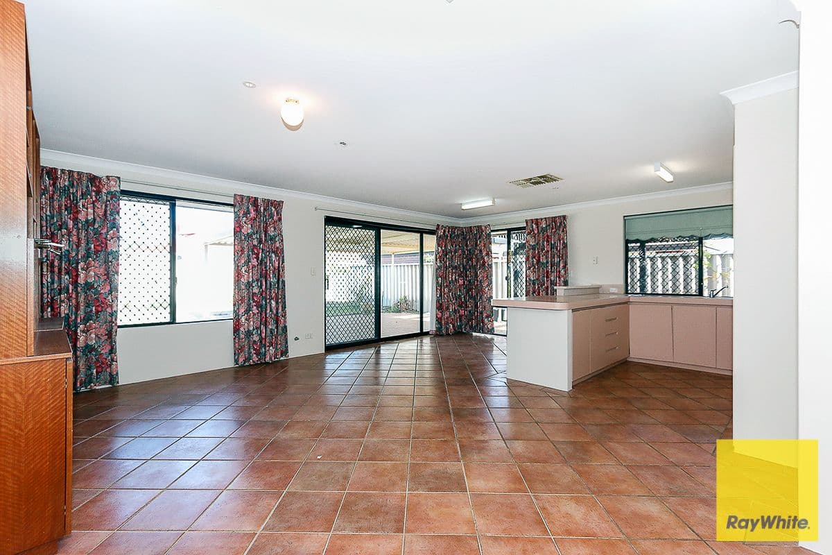 10 Wessells Elbow, Ballajura WA 6066, Ballajura - Thumbnail 6