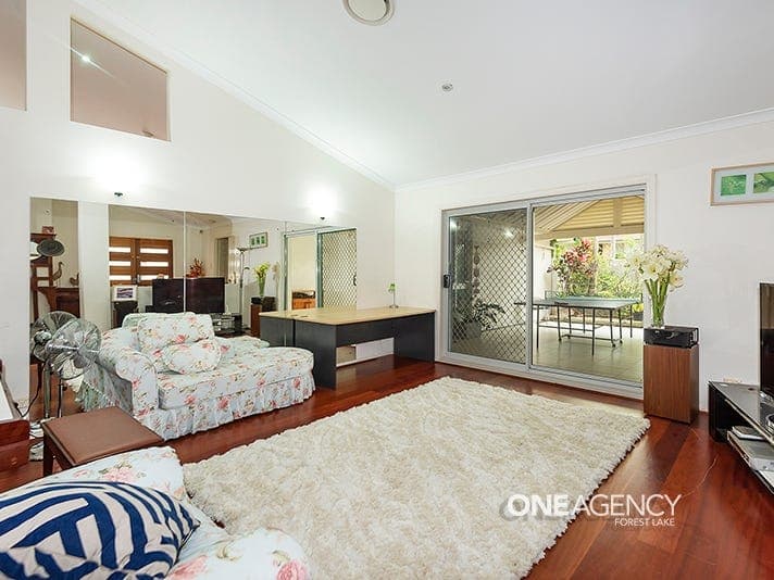 23 Jindabyne Cct, Forest Lake, Forest Lake - Thumbnail 2
