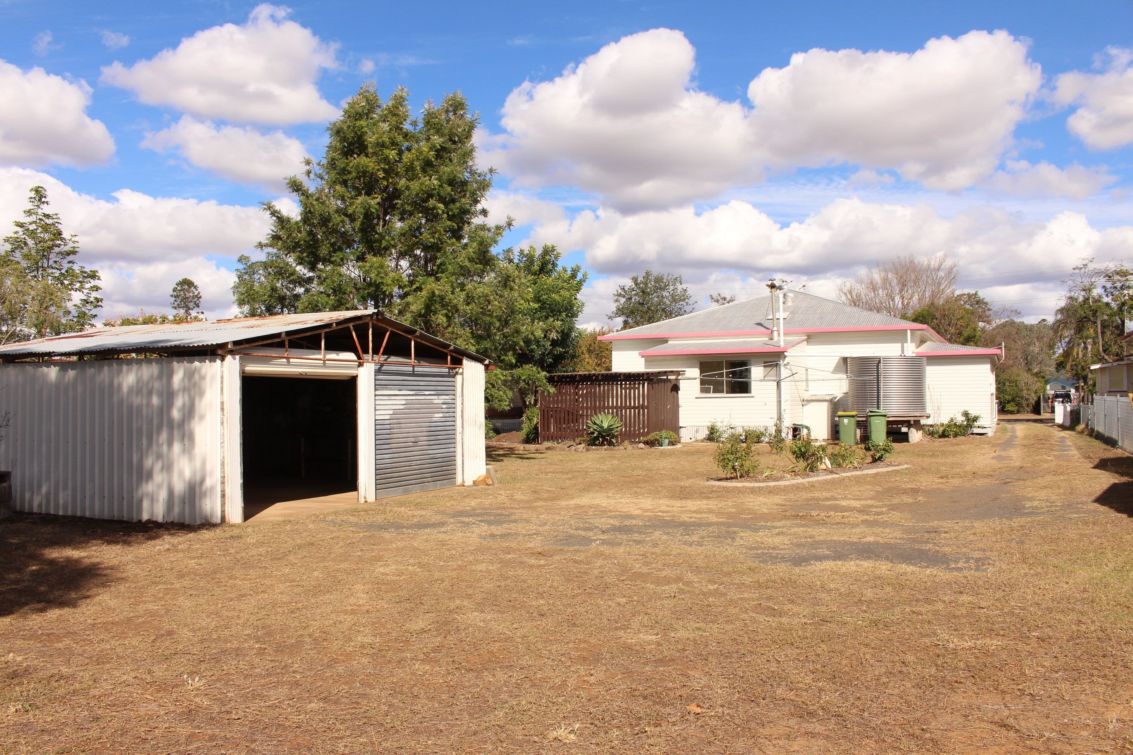 23 Hume Street, Pittsworth QLD 4356, Pittsworth - Thumbnail 3