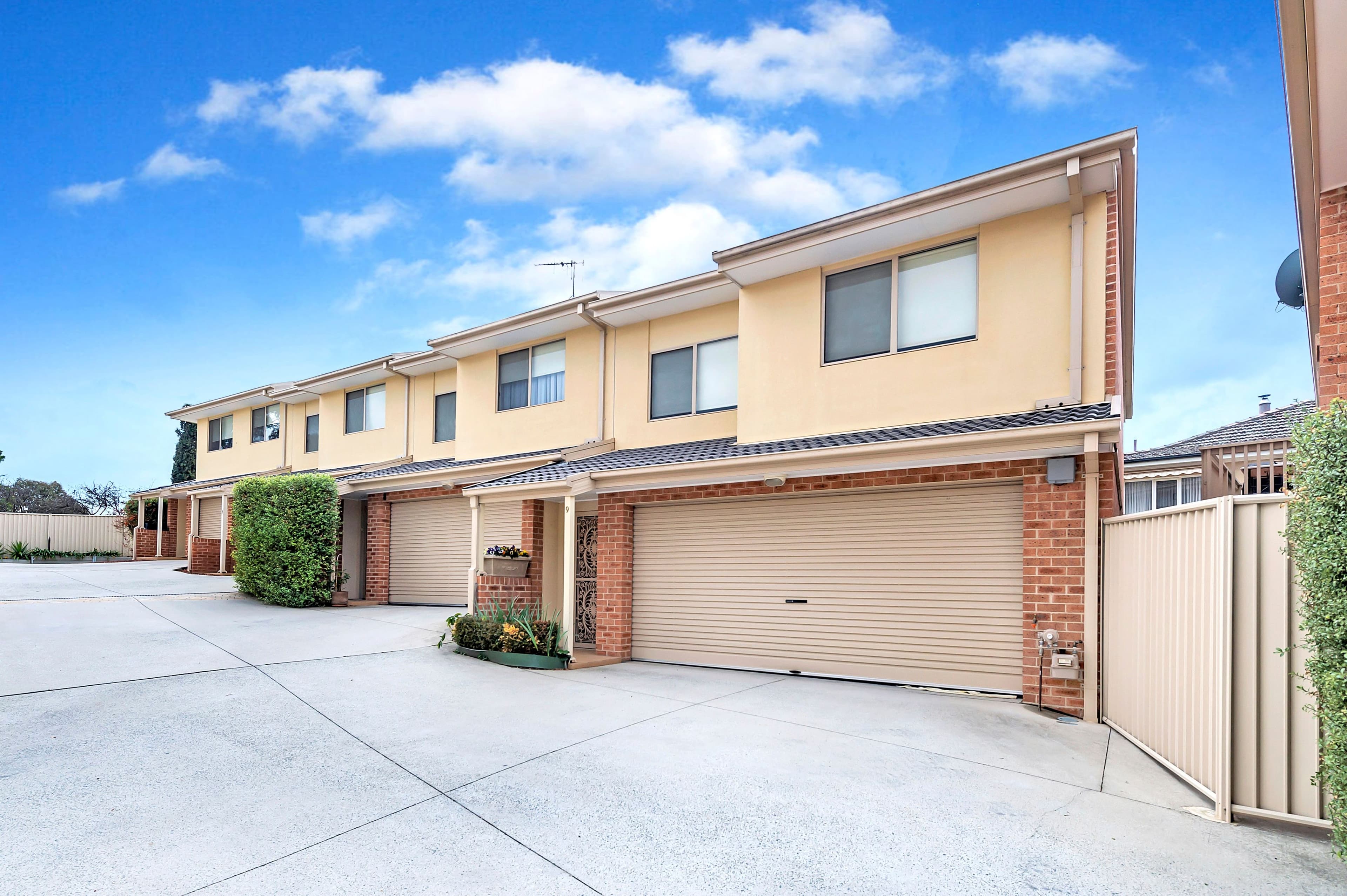 8-10 Erin Street, Queanbeyan NSW 2620, Queanbeyan - Thumbnail 2