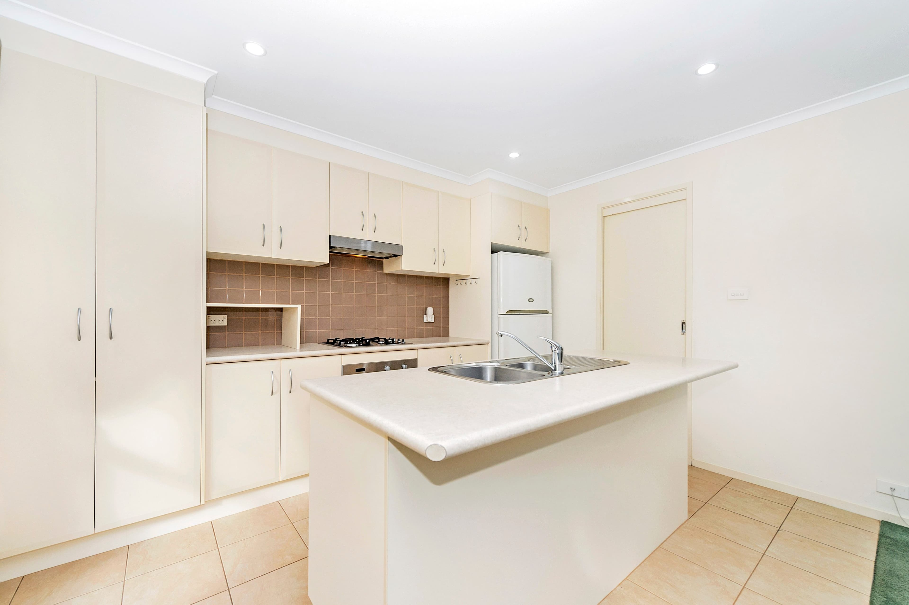 8-10 Erin Street, Queanbeyan NSW 2620, Queanbeyan - Thumbnail 5