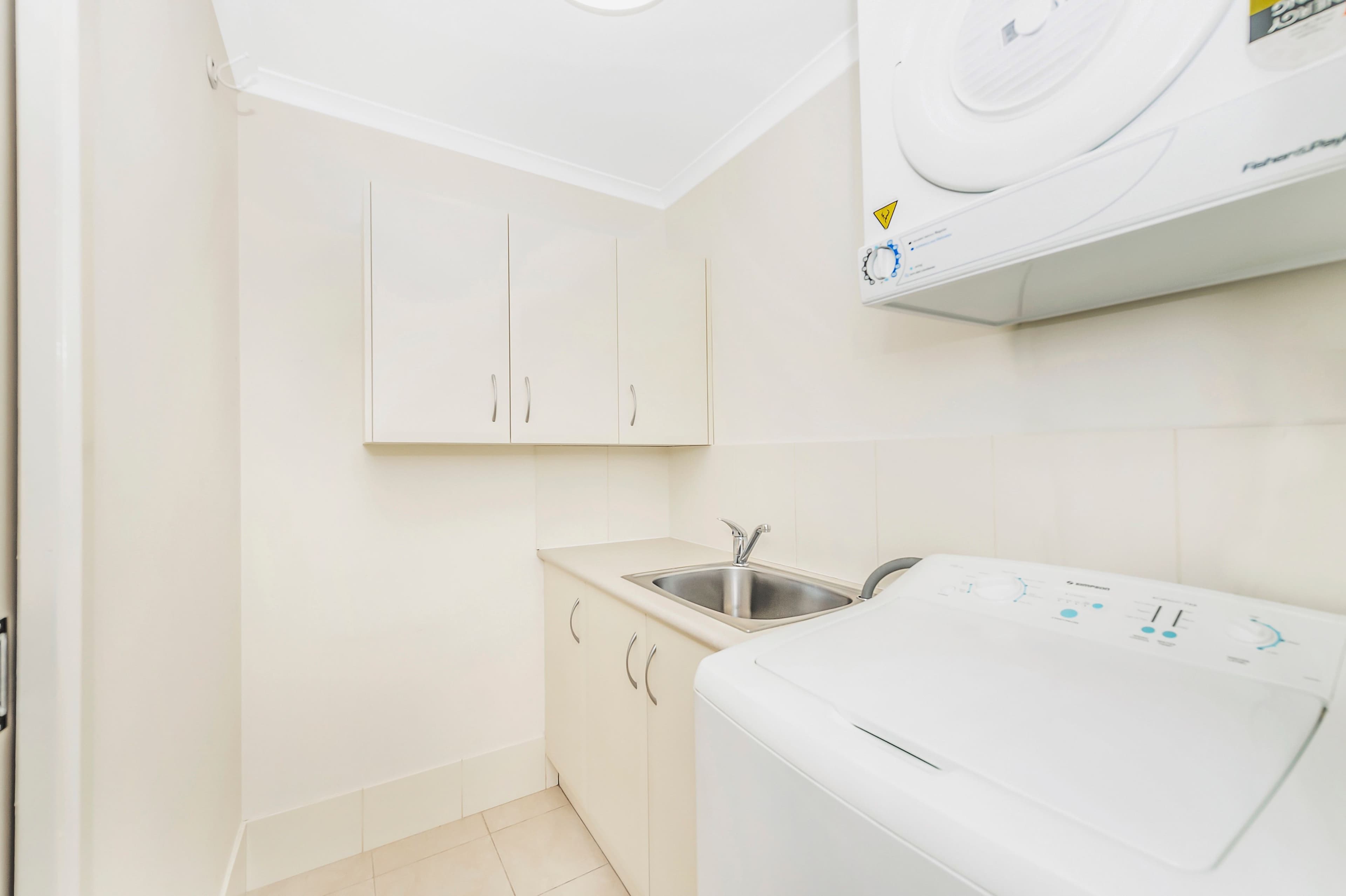 8-10 Erin Street, Queanbeyan NSW 2620, Queanbeyan - Thumbnail 6