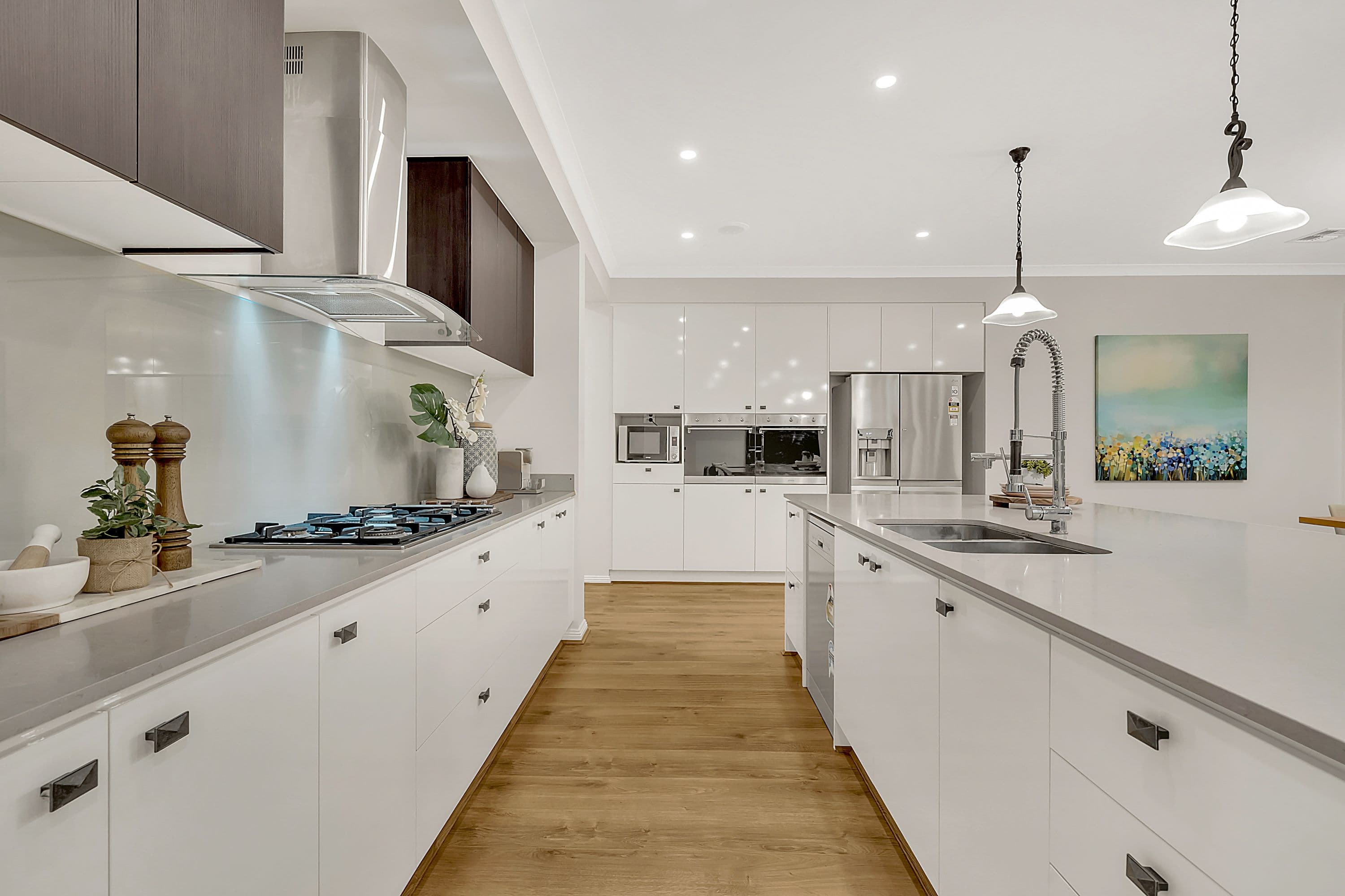 4 Hamersley Road, Craigieburn VIC 3064, Craigieburn - Thumbnail 8