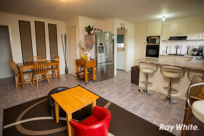 44 Murphy Road, PAKENHAM VIC 3810, Pakenham - Thumbnail 5
