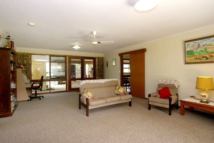 19 Peel Road, INVERLEIGH VIC 3321, Inverleigh - Thumbnail 6