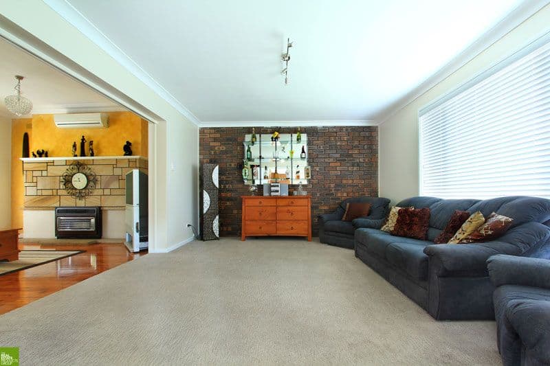 88 Dumfries Avenue, MOUNT OUSLEY NSW 2519, Mount Ousley - Thumbnail 6