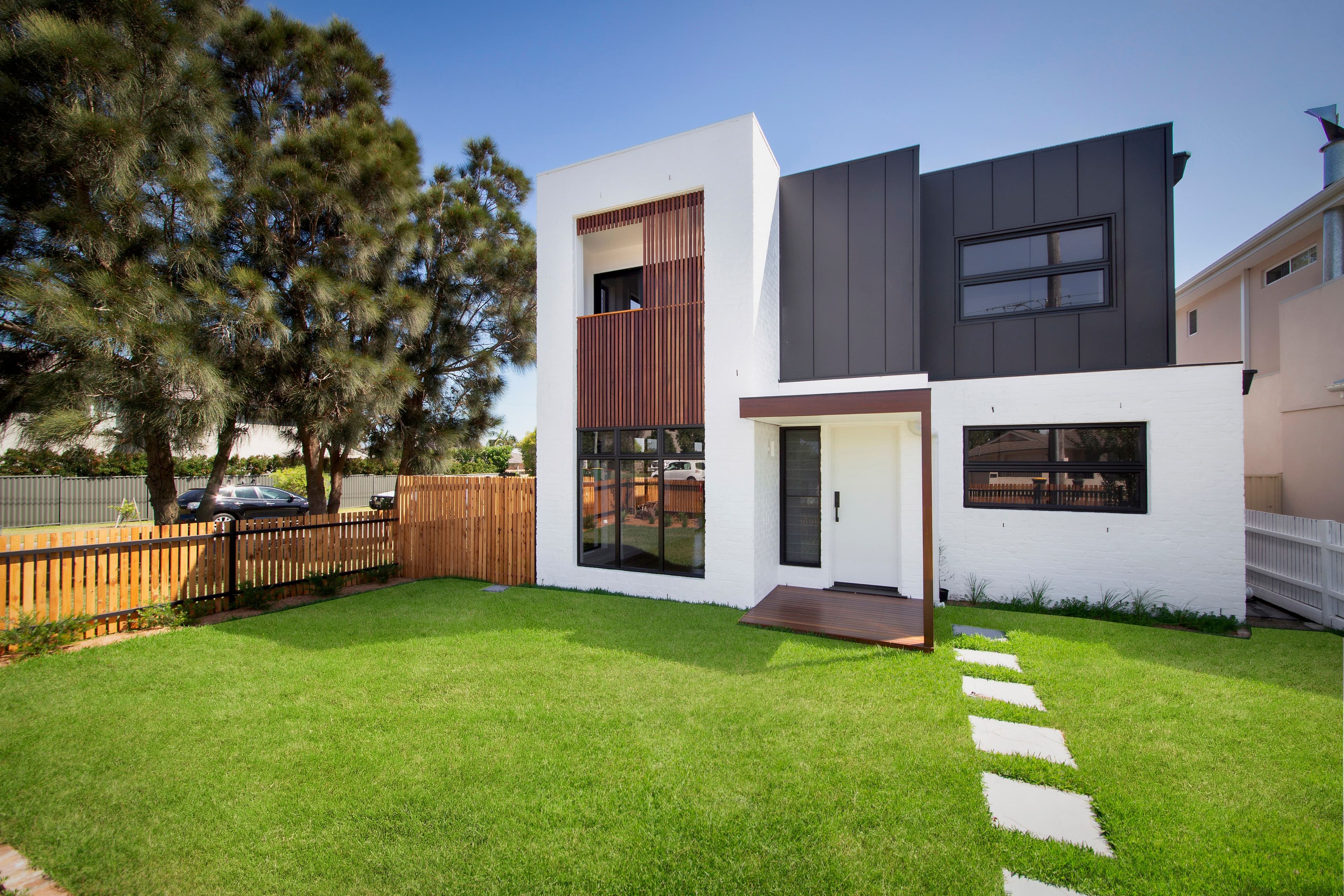 87 Ellesmere Road, Gymea Bay NSW 2227, Gymea Bay - Image 1