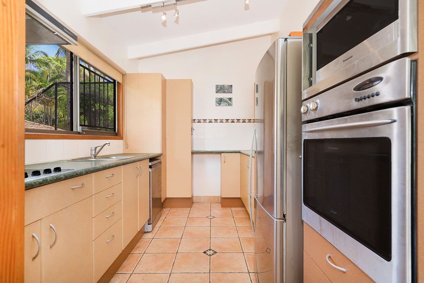 6 Corrofin Street, Ferny Grove QLD 4055, Ferny Grove - Thumbnail 4