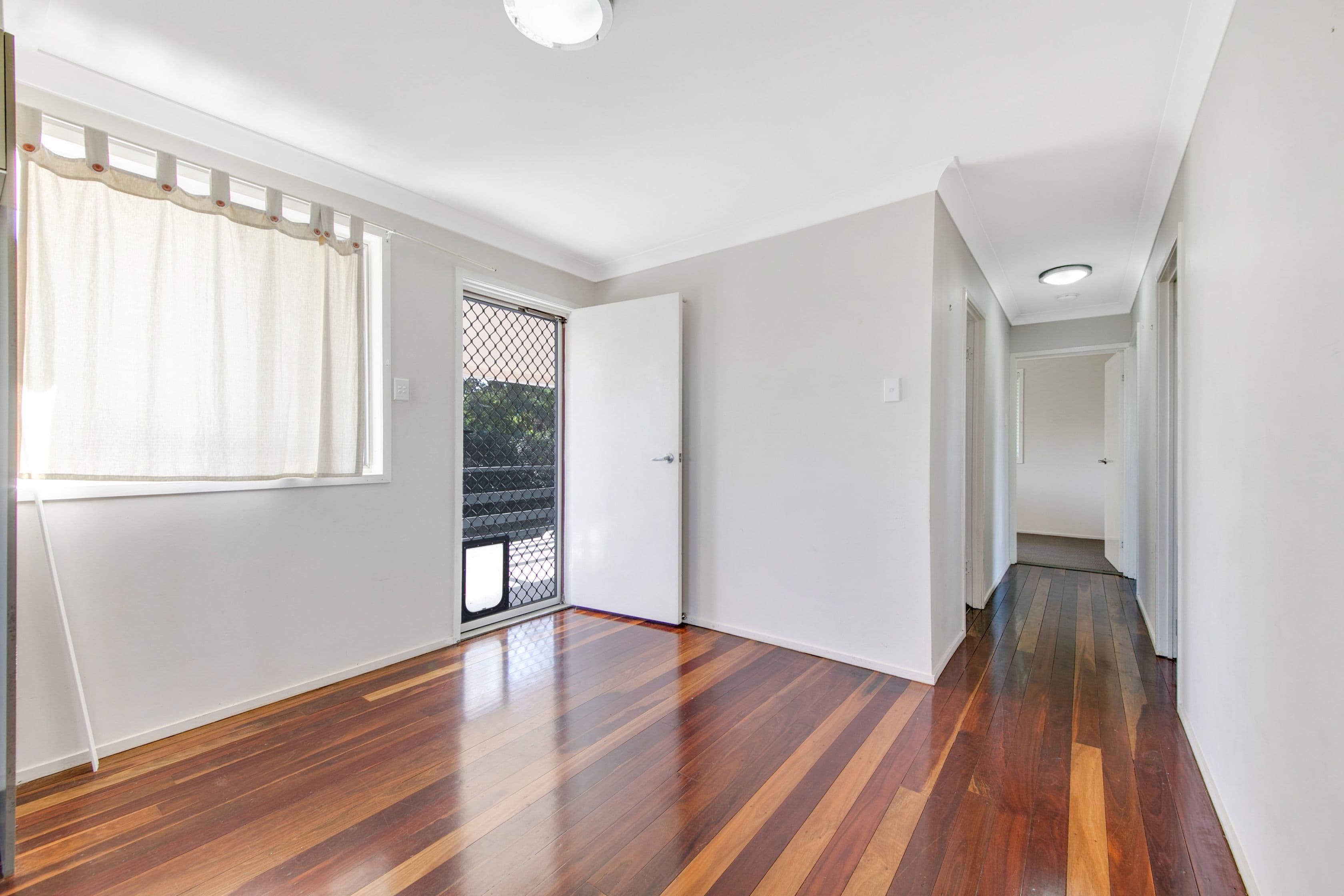 39 Pears Street, Emu Park QLD 4710, Emu Park - Thumbnail 6