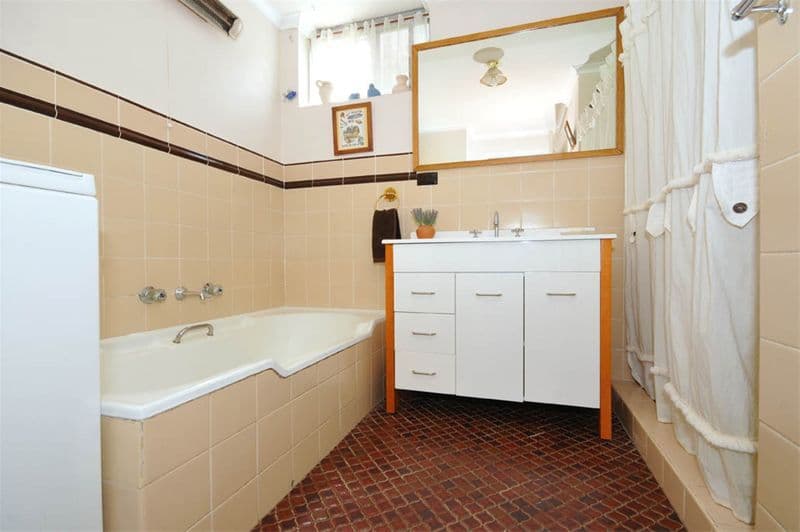 24 Landers Road, LANE COVE NSW 2066, Lane Cove - Thumbnail 7