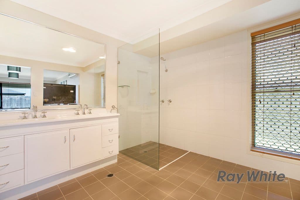 7 Robin Close, Wakerley QLD 4154, Wakerley - Thumbnail 7