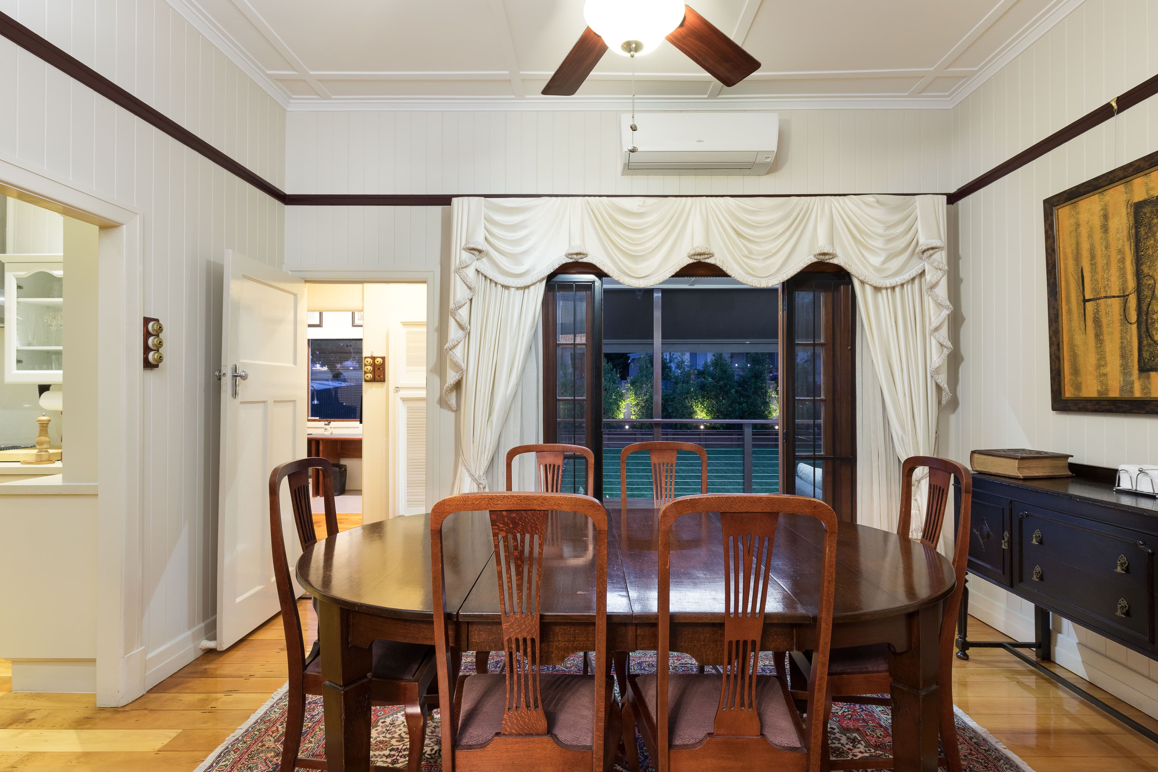31 Donald Street, Camp Hill QLD 4152, Camp Hill - Thumbnail 4