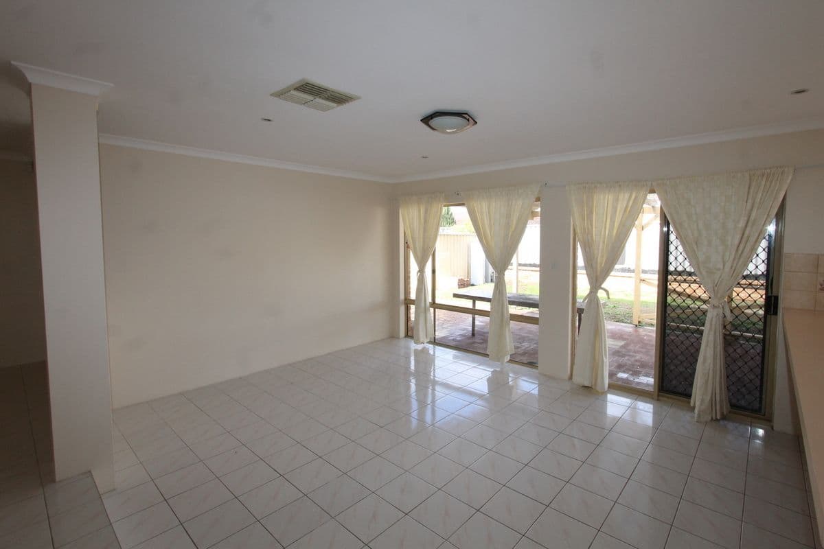 6 Paloma Loop, Marangaroo WA 6064, Marangaroo - Thumbnail 5