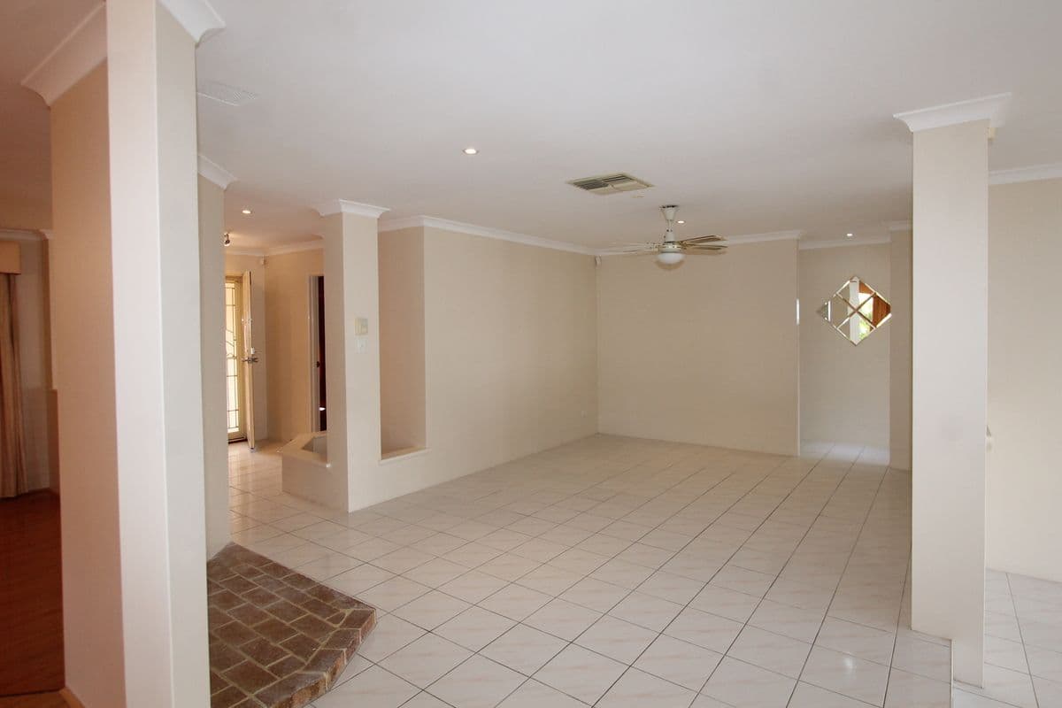 6 Paloma Loop, Marangaroo WA 6064, Marangaroo - Thumbnail 6