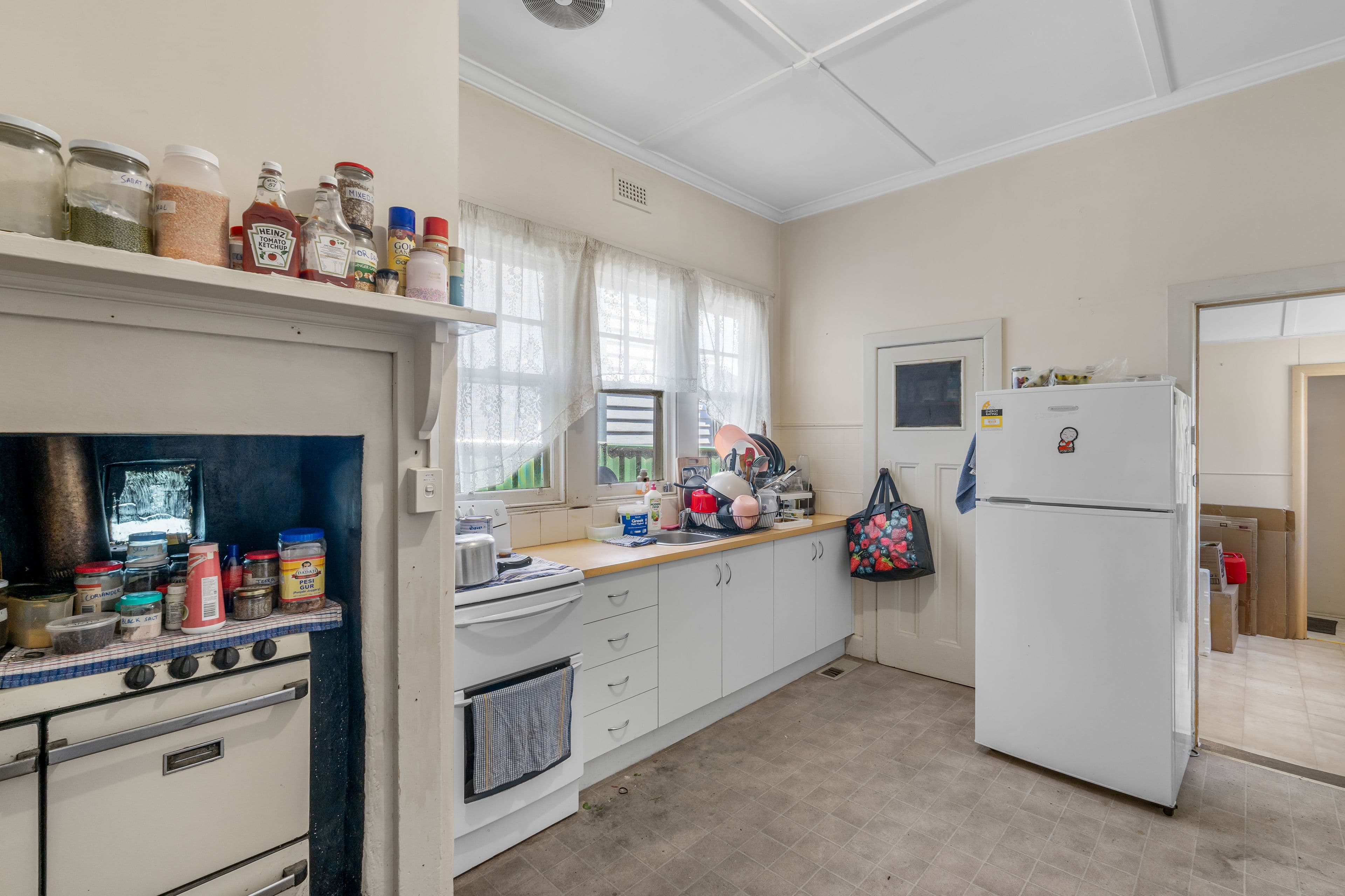 5 Park Street, Seymour VIC 3660, Seymour - Thumbnail 4