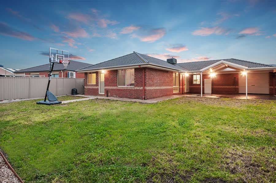 14 Hamilton Hume Parade, Craigieburn VIC 3064, Craigieburn - Thumbnail 8