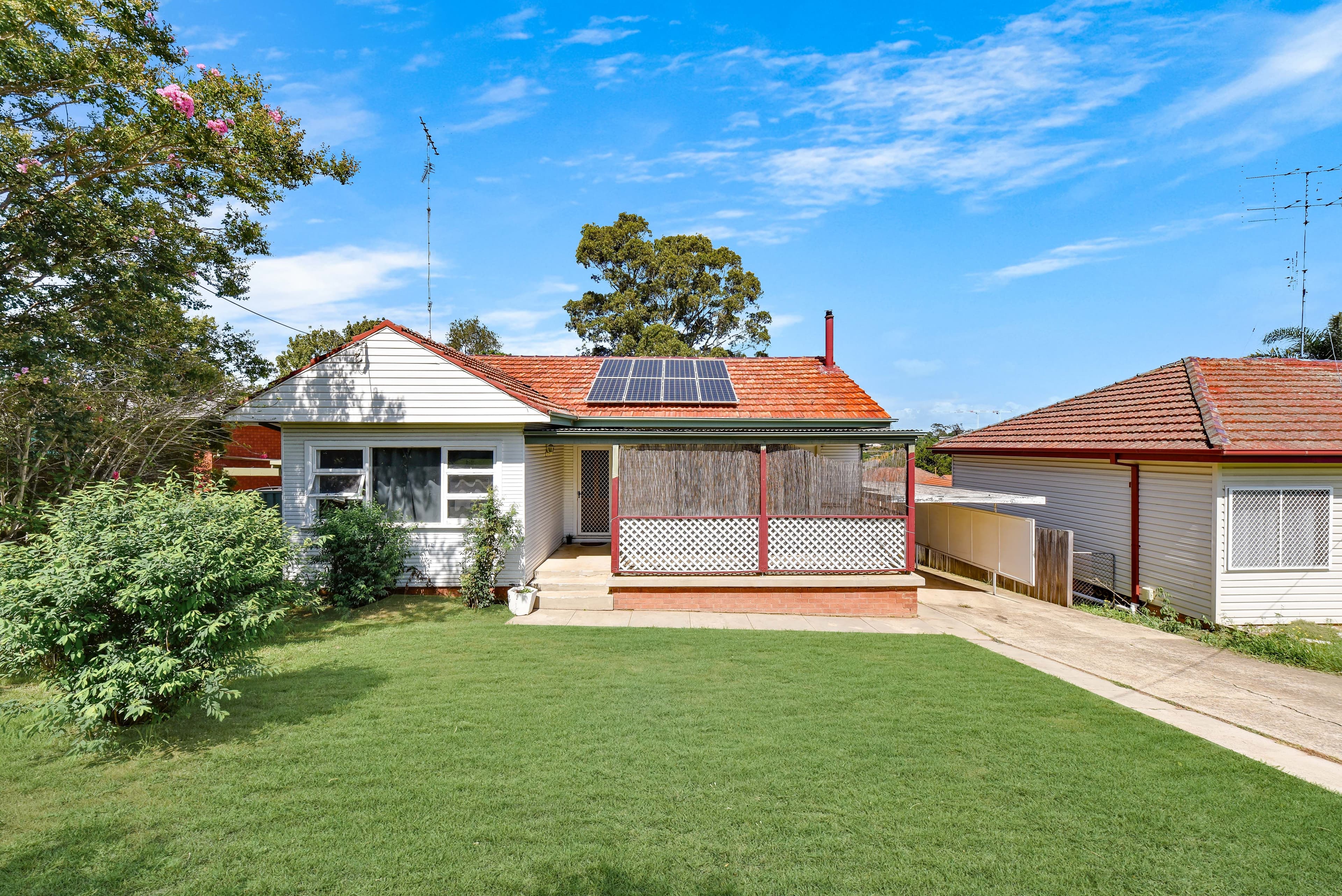 35 Grandview Drive, Campbelltown NSW 2560, Campbelltown - Image 1
