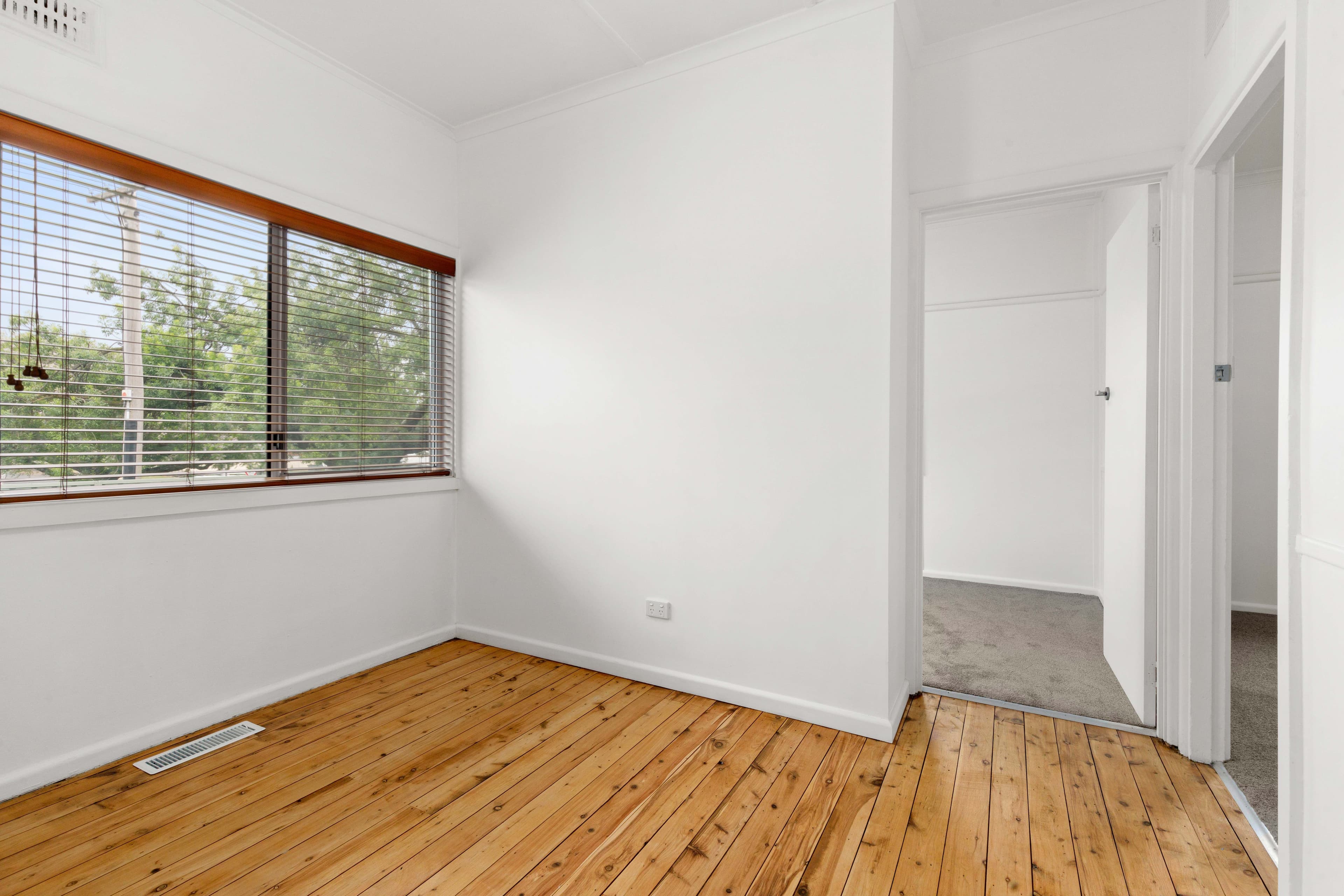 28 Petit Street, Yass NSW 2582, Yass - Thumbnail 5