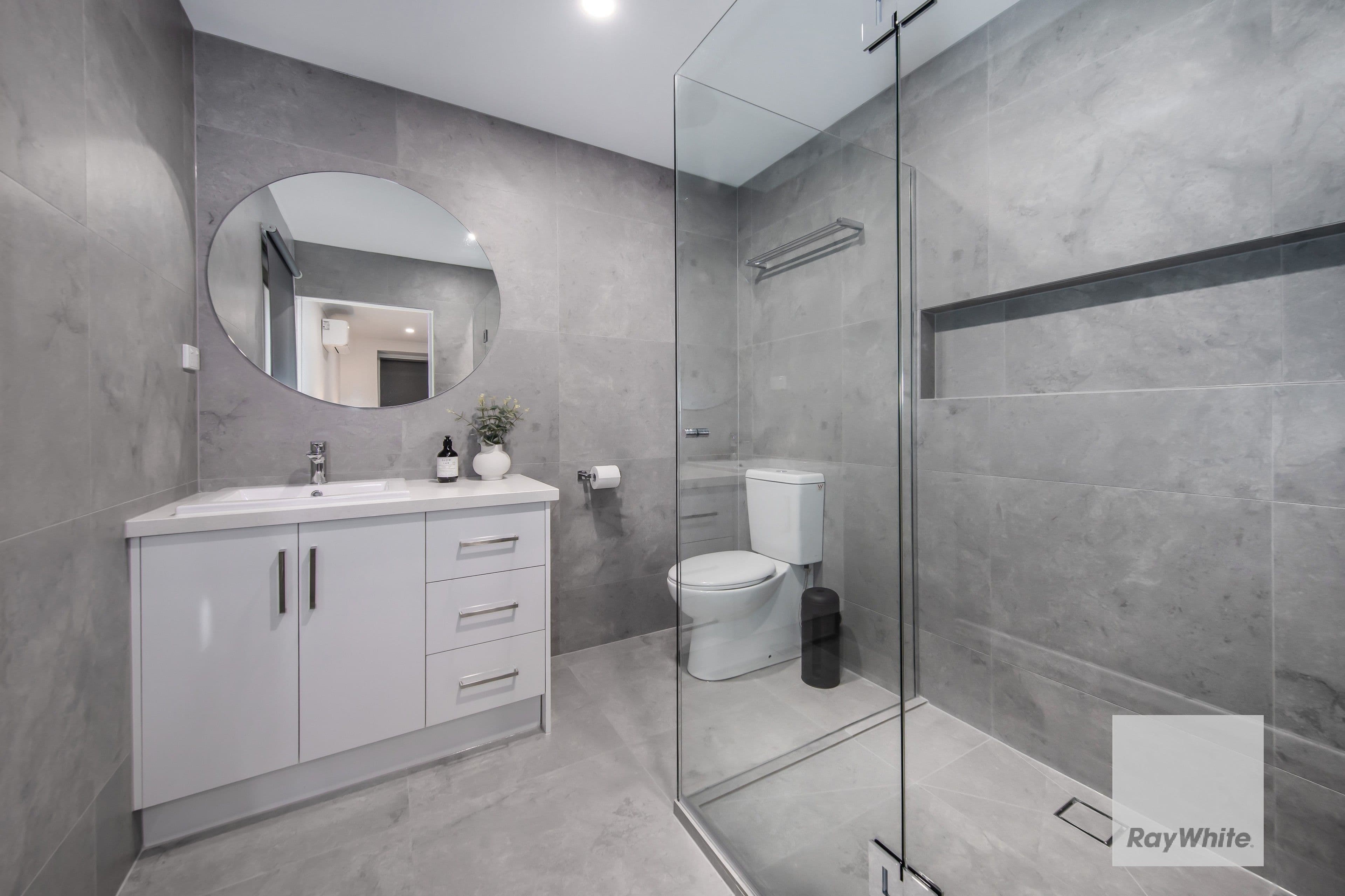 38 Sunningdale Drive, Hillside VIC 3037, Hillside - Thumbnail 7