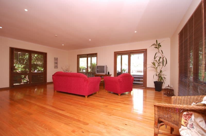 10 Nekla Street, MOUNT EVELYN VIC 3796, Mount Evelyn - Thumbnail 2