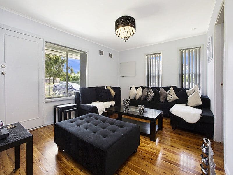 46 Kenilworth Street, Miller - Thumbnail 2