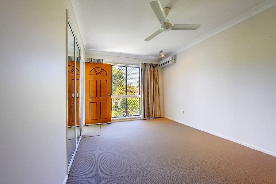 37 Lindsay Street, ROSSLEA QLD 4812, Rosslea - Thumbnail 5