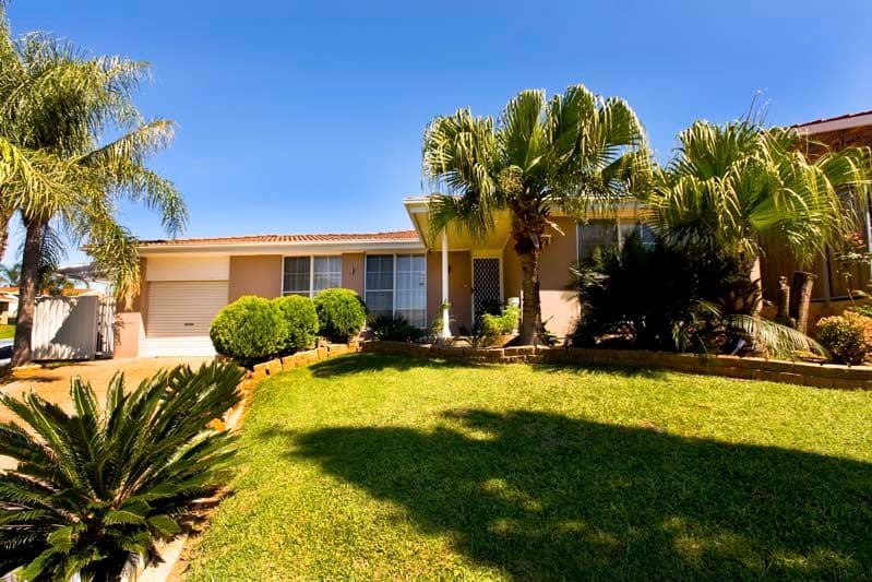 1 Glen Elgin Crescent, EDENSOR PARK NSW 2176, Edensor Park - Image 1