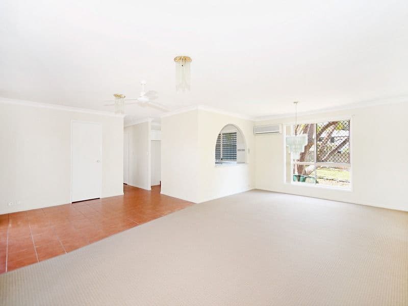 18 Lewis Street, CLAYFIELD QLD 4011, Clayfield - Thumbnail 2