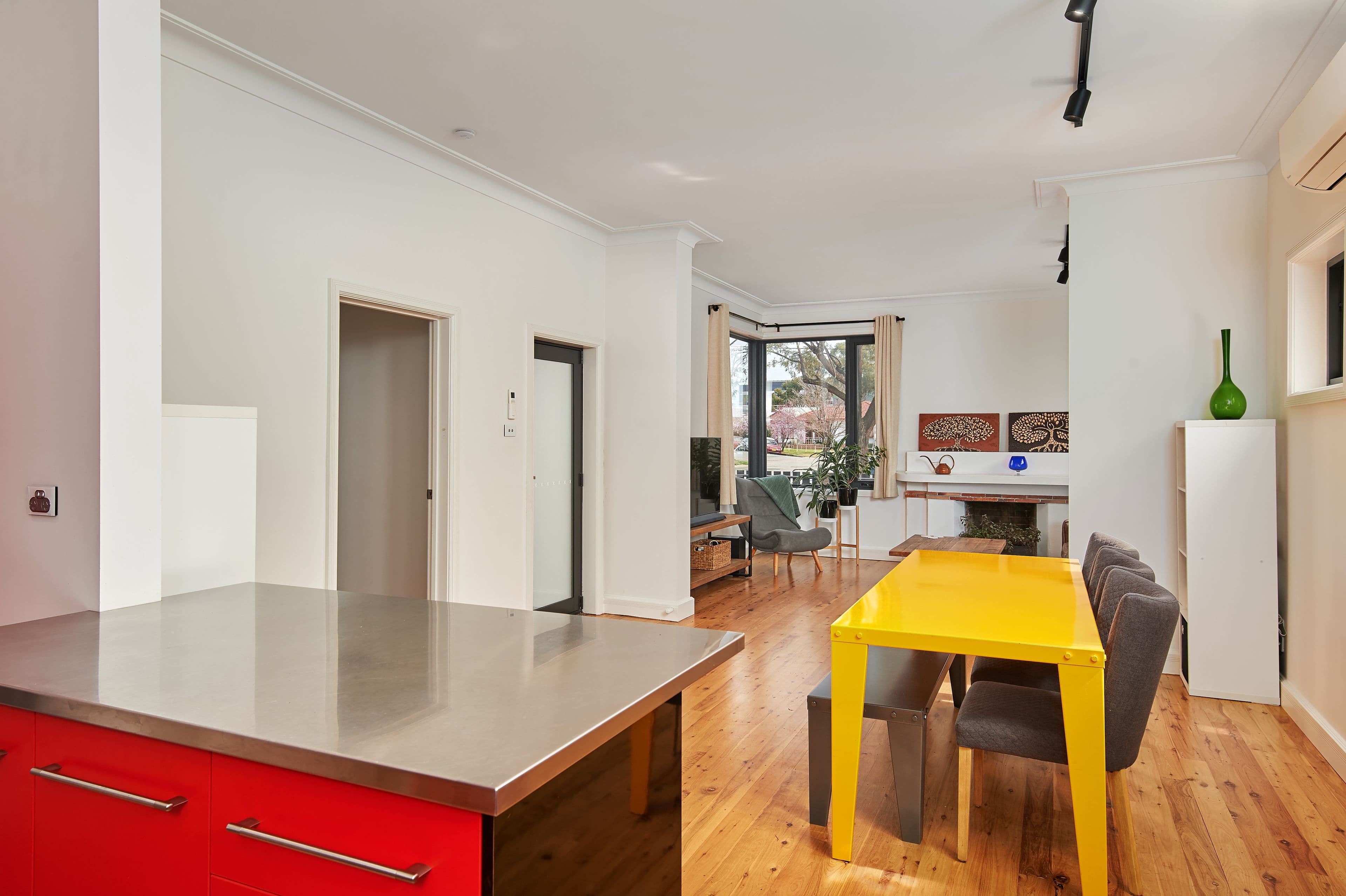 8 Brookong Avenue, Wagga Wagga - Thumbnail 7