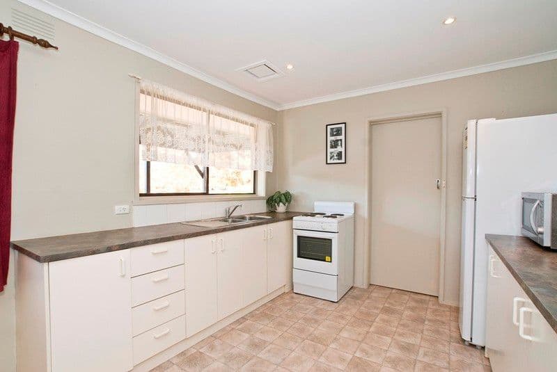 14 LYONS Road, CROYDON NORTH VIC 3136, Croydon North - Thumbnail 3