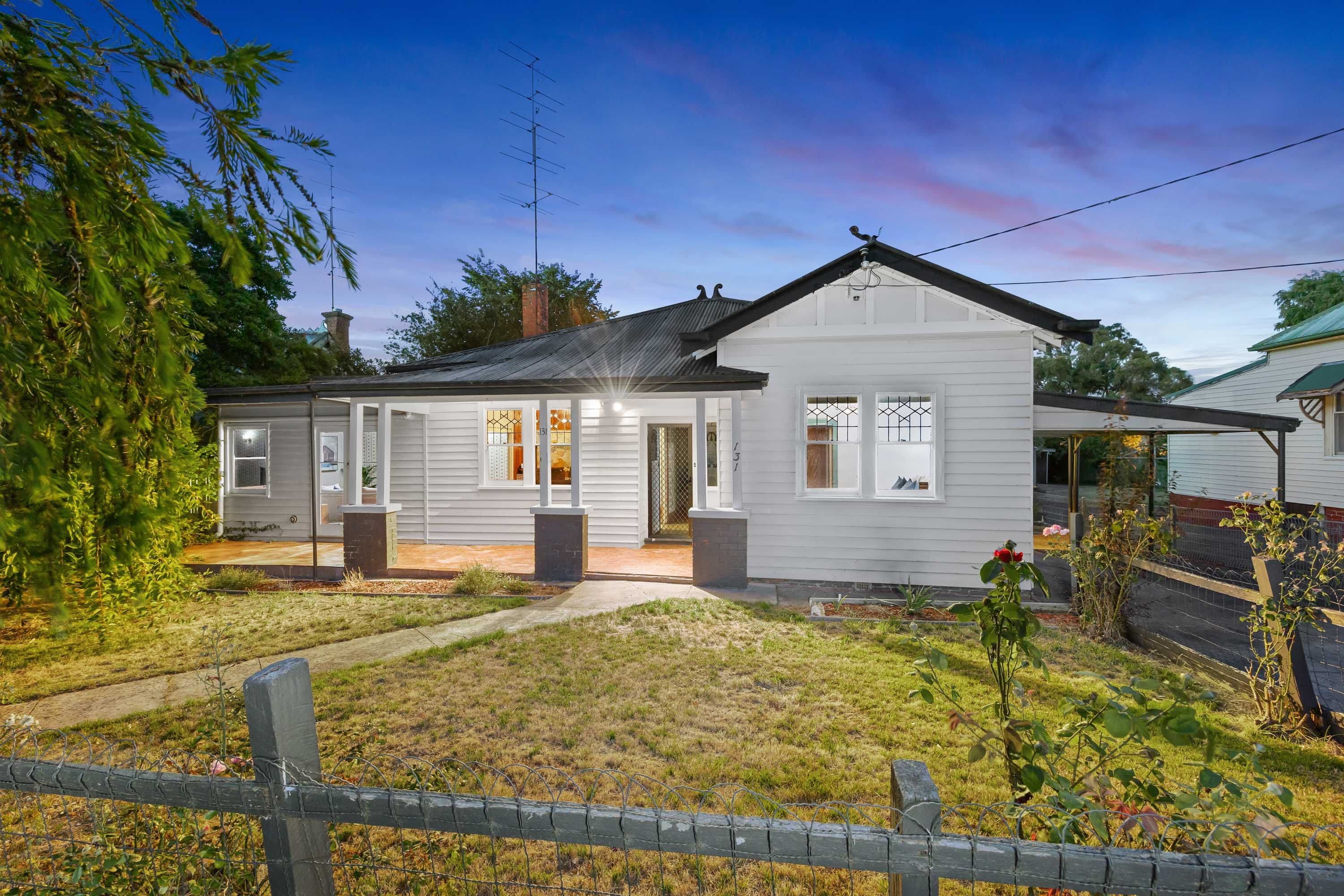 131 Scott Parade, Ballarat East VIC 3350, Ballarat East - Thumbnail 2