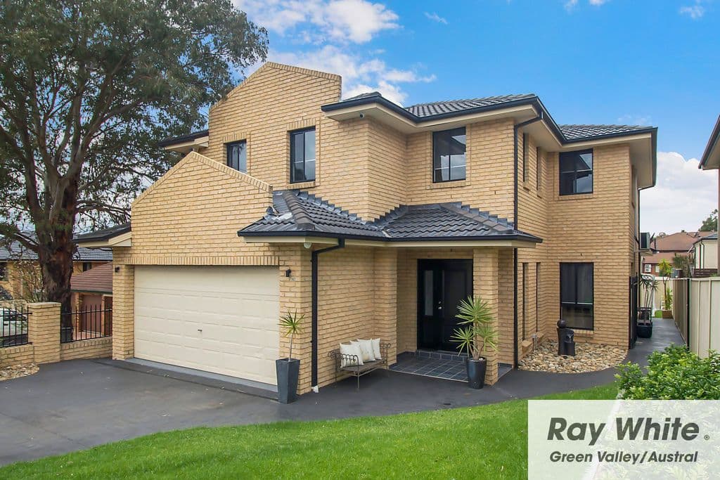 182 Cedar Road, Casula - Image 1