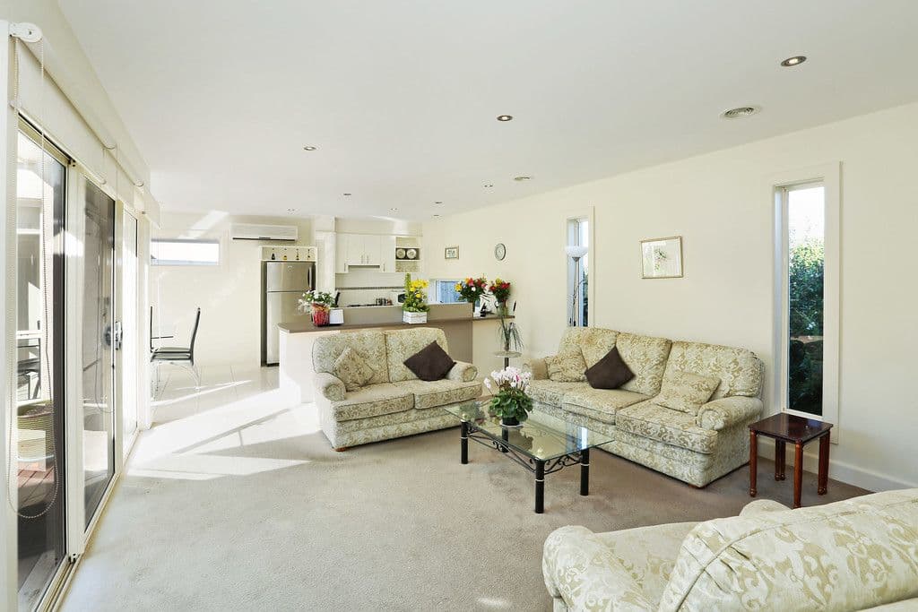 3 Garvey Court, Highton VIC 3216, Highton - Thumbnail 2