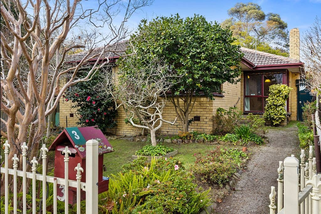 3 Deakin Street, Mitcham VIC 3132, Mitcham - Image 1